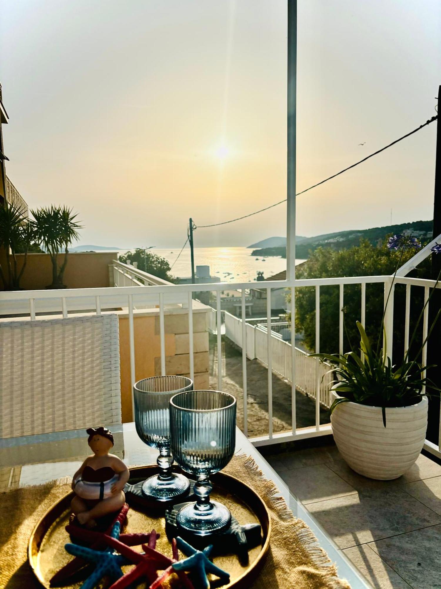 Apartment Sunny Elza 2 Hvar Town Exterior photo